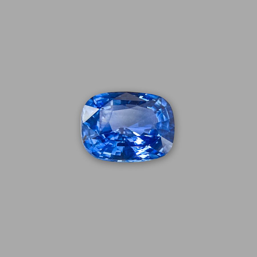 Saphir 2,60 ct, blau