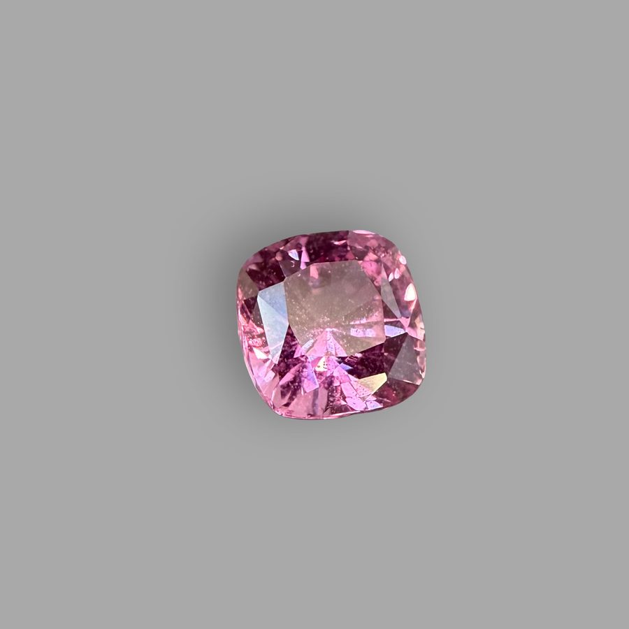 Saphir 2,01 ct, pink