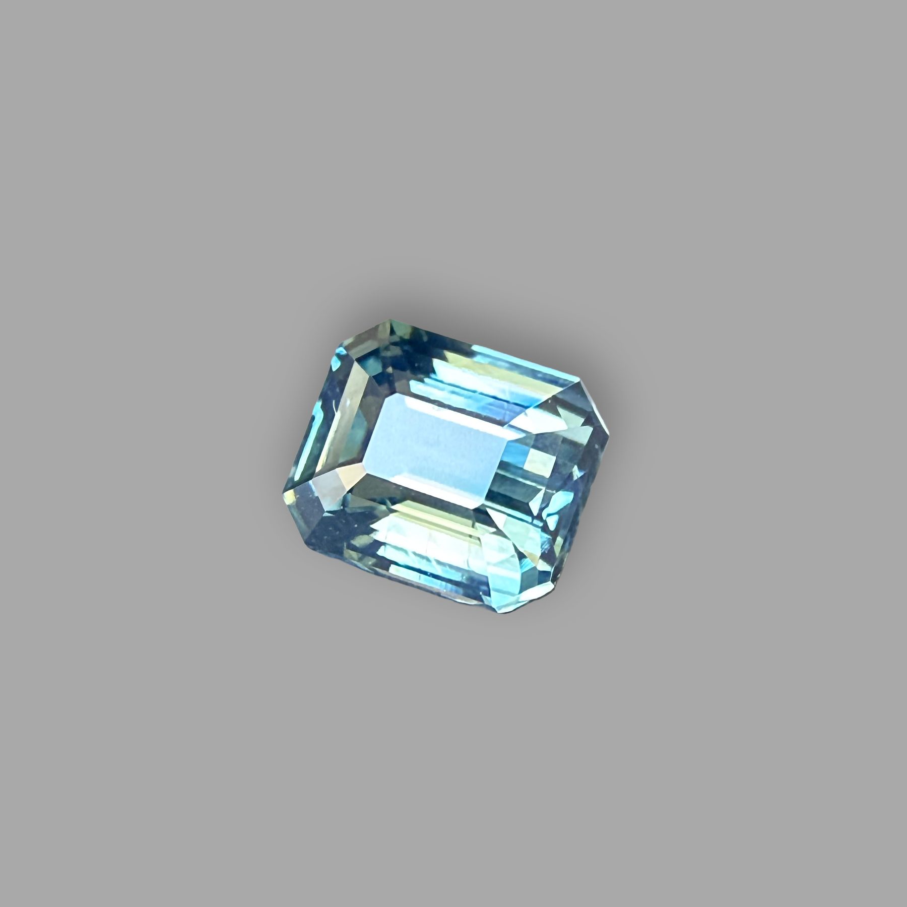 Saphir 1,53 ct, multicolore