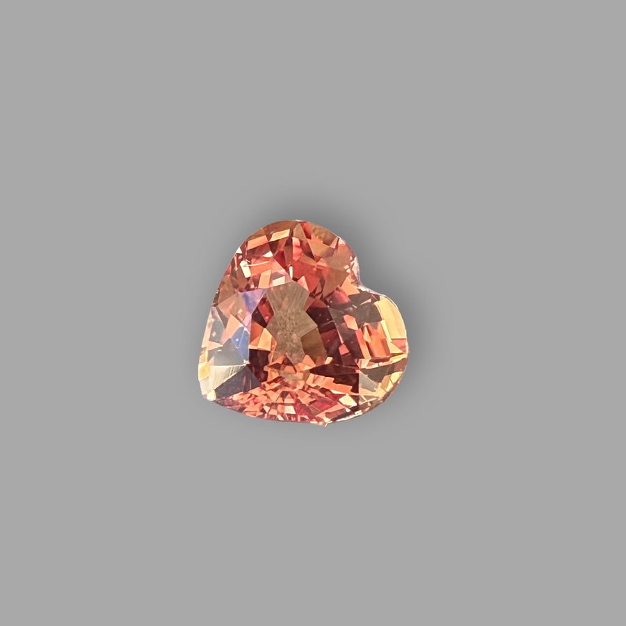 Padparadscha 1,21 ct, orange