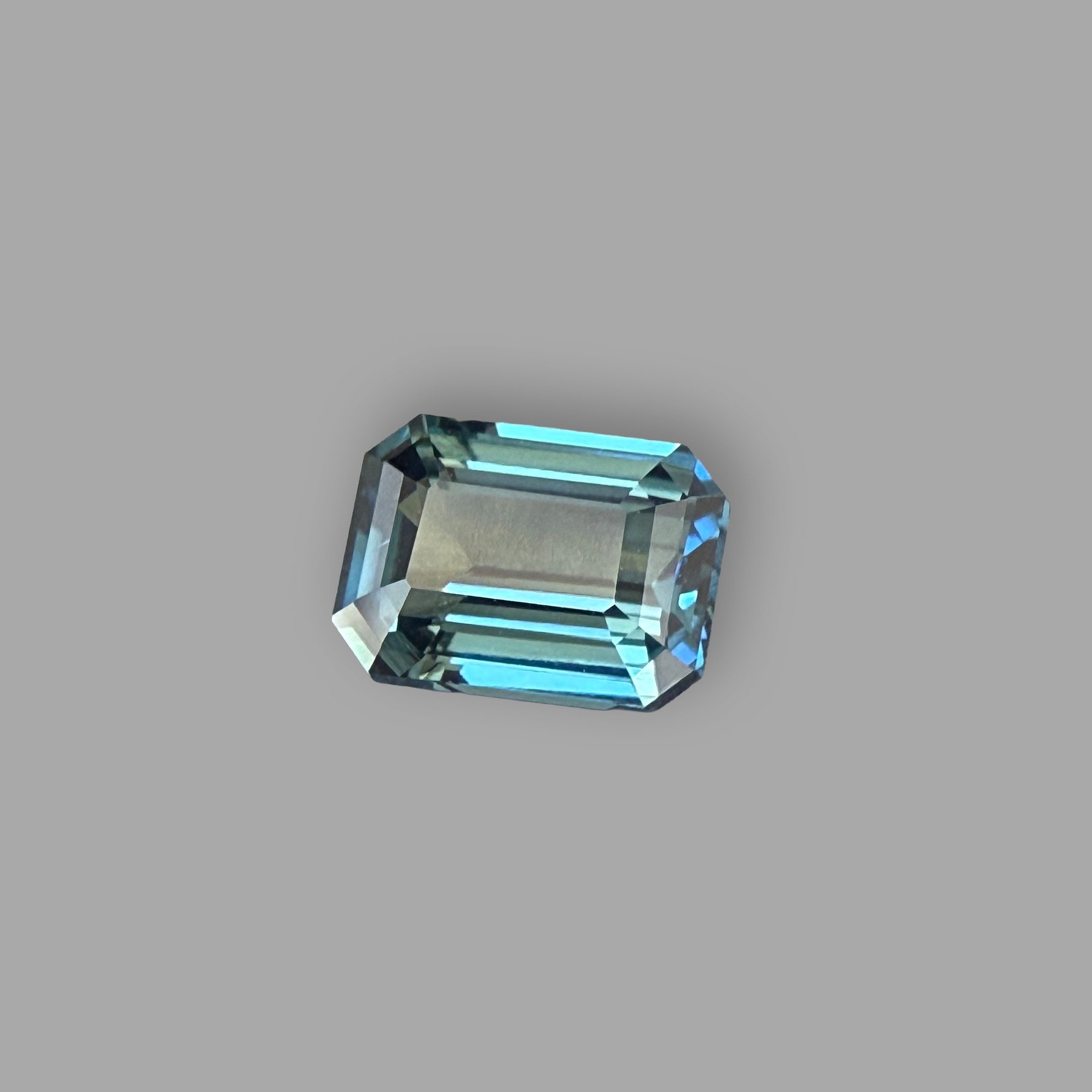 Saphir 1,57 ct, multicolore