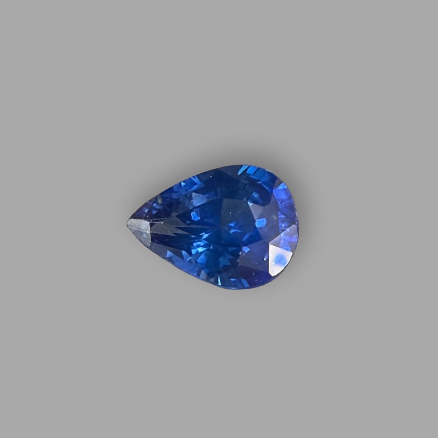 Saphir 0,97 ct, blau